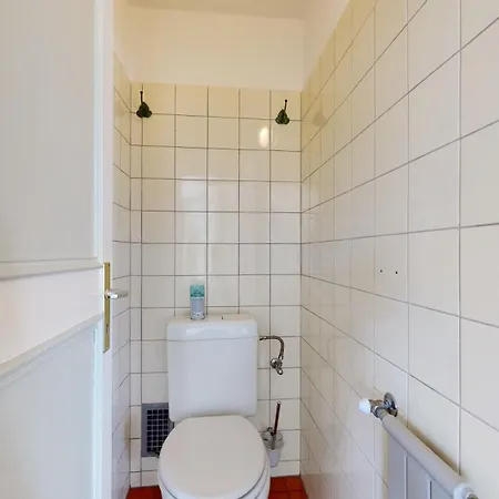 Sweet Apartment *